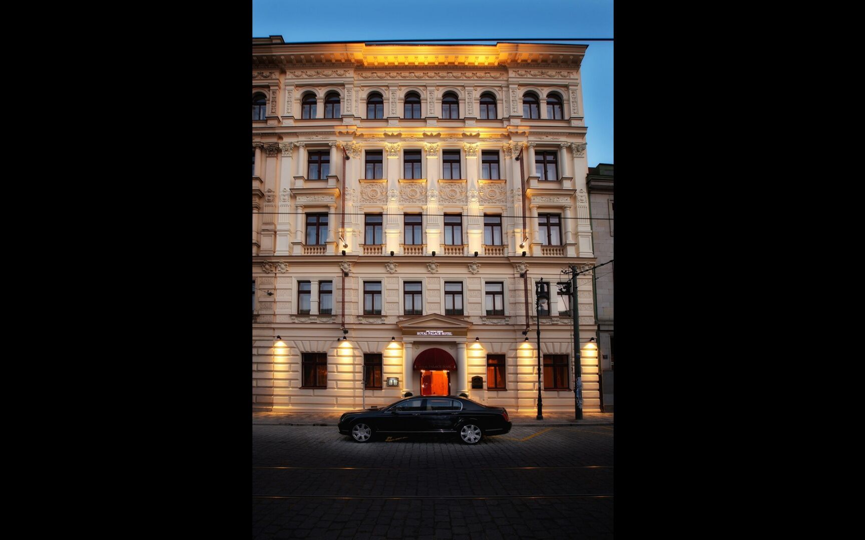 Luxury Family Hotel Royal Palace Praga Esterno foto